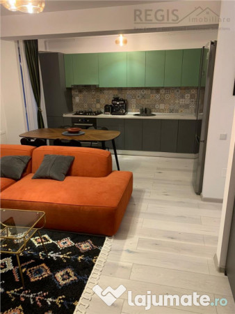 Apartament open space zona Tractorul/ loc de parcare 