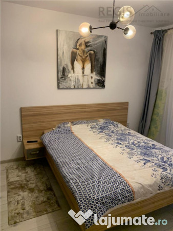 Apartament open space zona Tractorul/ loc de parcare 