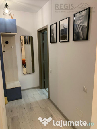 Apartament open space zona Tractorul/ loc de parcare 