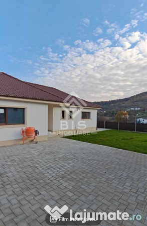 Casa parter 600 mp - Valea Jelnei