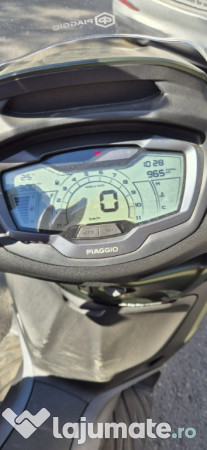 Scuter Piaggio Beverly 400 S 