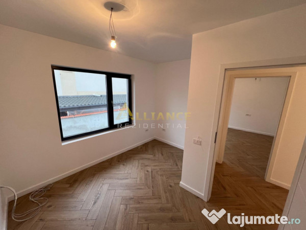 Casa Individuala - 3 camere - 2 bai - 215mp teren