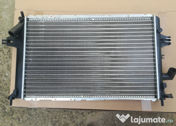 Radiator Opel Astra G 17 D nou stut rupt