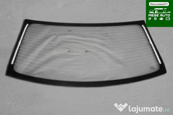 Luneta Opel Vectra 2004