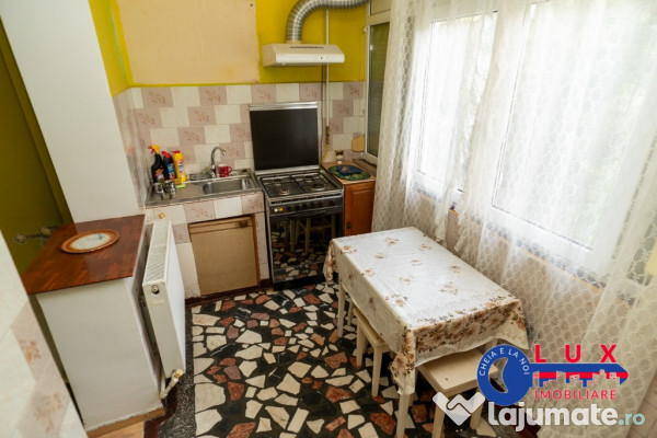 ID 3571 Apartament 3 camere - Strada ISACCEI 