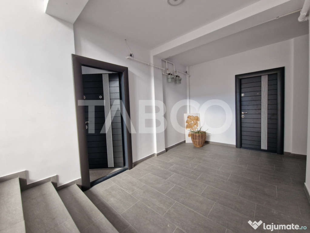 Apartament 60 mpu la CHEIE cu 3 camere balcon 18 mp pe Doamn 