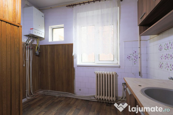 PRET NOU! Apartament decomandat 3 camere - str. Horia - C... 