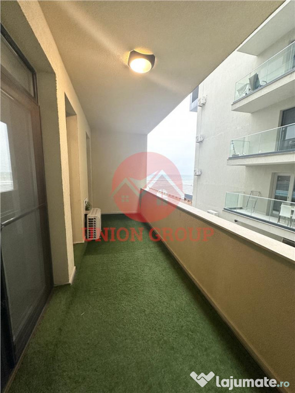 Apartament 2 Camere in Prima Linie la Mare - Mobilat si Util 