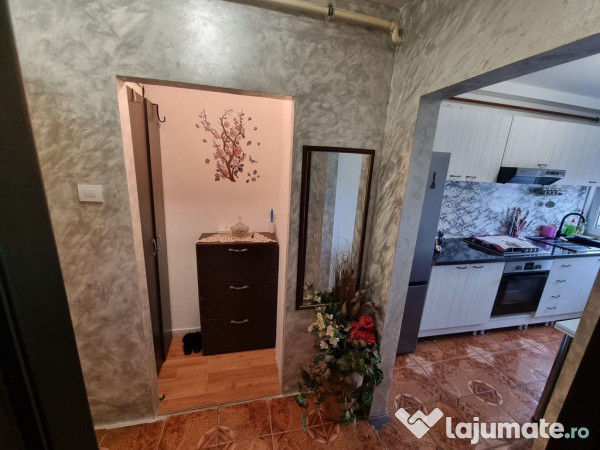 Central-apartament 2 camere cu gaze