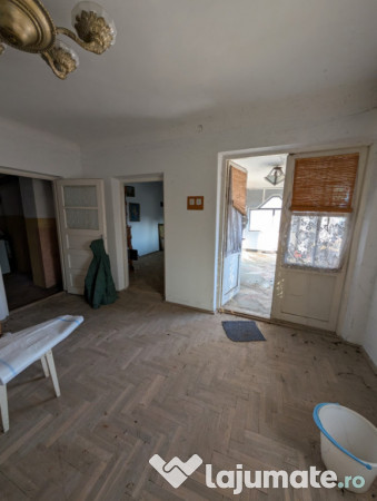 Casa la strada principala Hemeius, 600m teren 