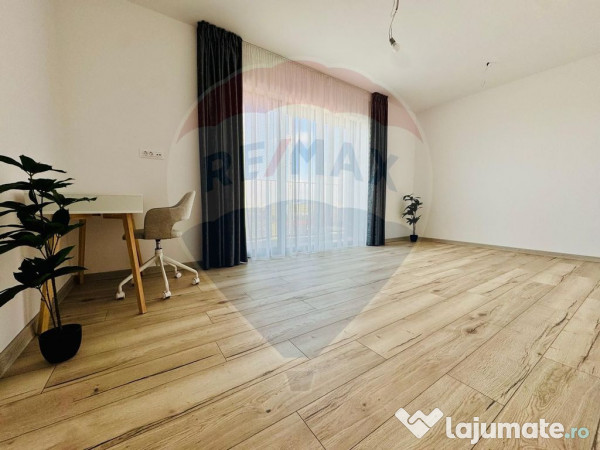 Apartament cu 3 camere de vânzare în zona Central 