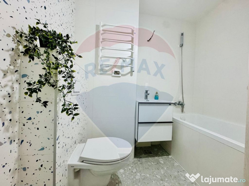 Apartament cu 3 camere de vânzare în zona Central 