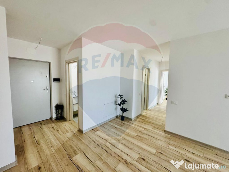 Apartament cu 3 camere de vânzare în zona Central 