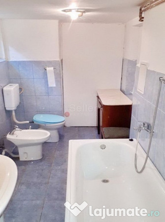 Casa cu curte individuala 