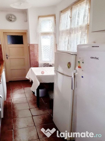 Casa cu curte individuala 