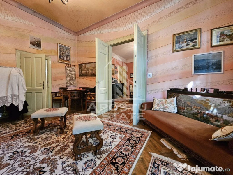 Apartament 4 camere, confort 1 sporit, parteer inalt in P... 