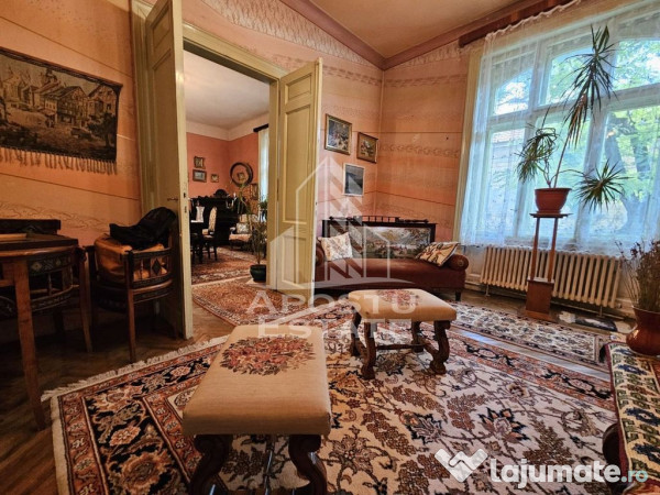 Apartament 4 camere, confort 1 sporit, parteer inalt in P... 