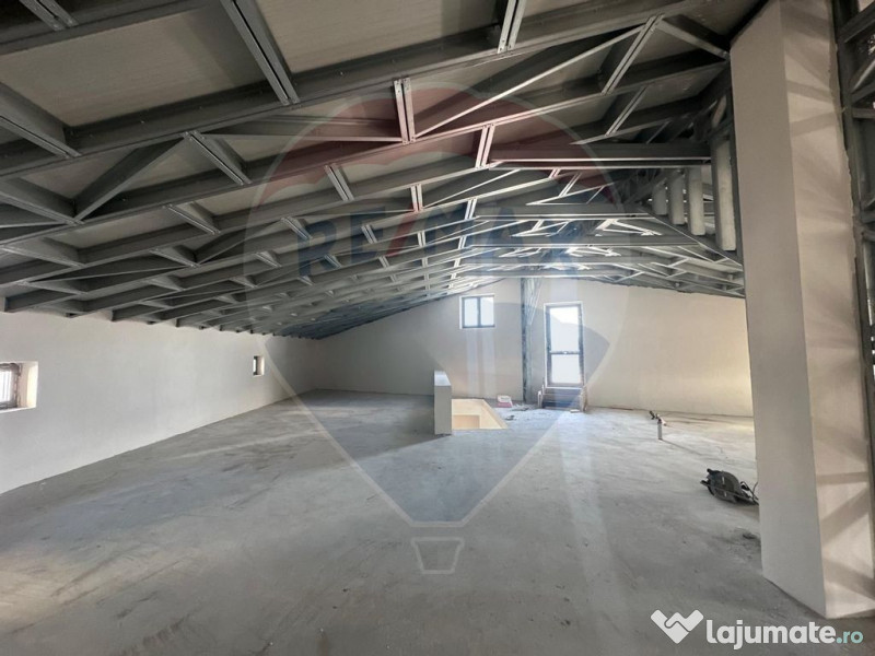 DE INCHIRIAT Spațiu comercial/showroom | 975 mp | Otopeni 