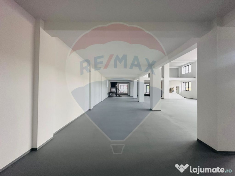 DE INCHIRIAT Spațiu comercial/showroom | 975 mp | Otopeni 