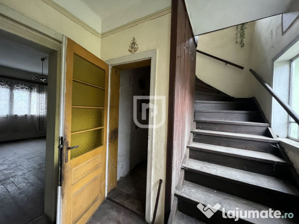 De vanzare casa, atelier fierarie, 4 anexe - 2507 mp in M... 