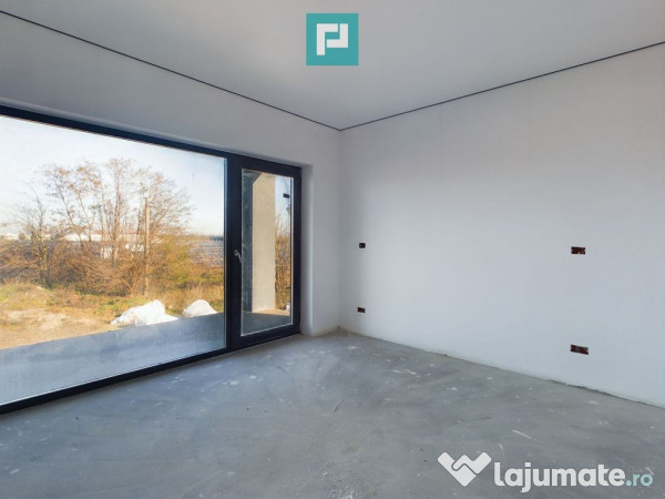 Vilă modernă în Șofronea