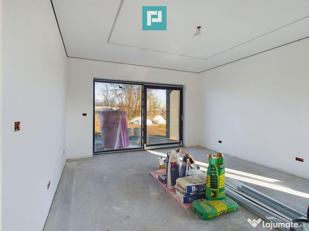 Vilă modernă în Șofronea