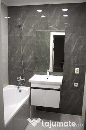 De vanzare 2 camere in zona Avantgarden 