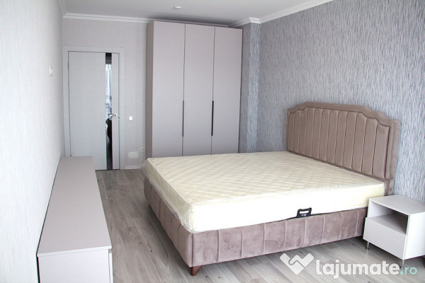 De vanzare 2 camere in zona Avantgarden 