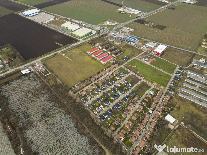 Teren Intravilan de 15.300 mp în Grădiște, Arad 
