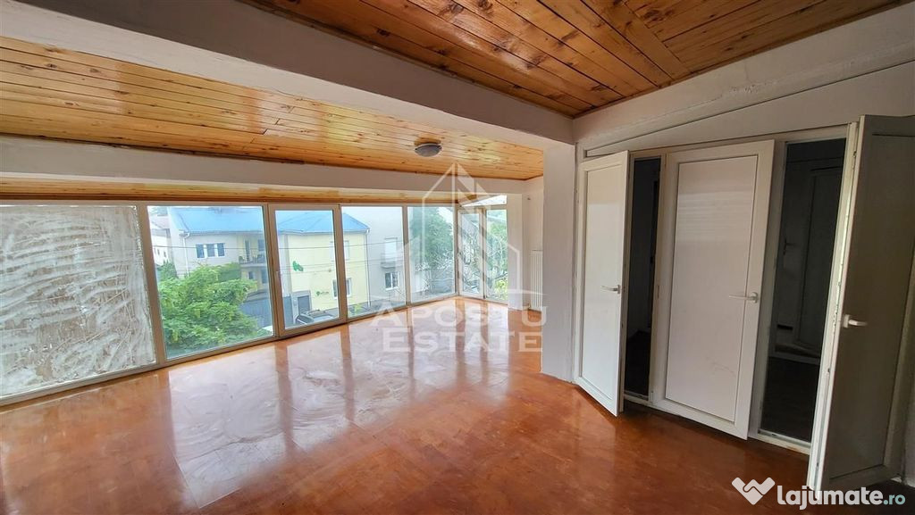 Casa ideala pentru birouri/alte activitati Mehala