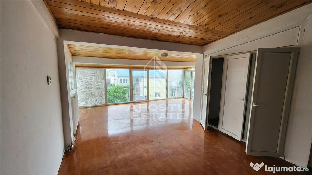 Casa ideala pentru birouri/alte activitati Mehala