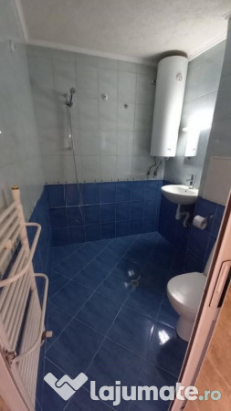 Vanzare apartament cu 3 camere zona Astra