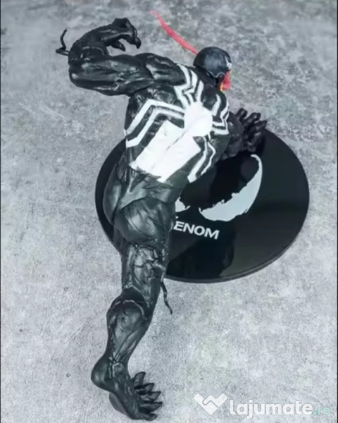 Figurina produsul este Nou 