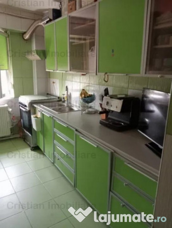 Ap 3 camere 70mp Plantelor etaj intermediar Decomandat conf 