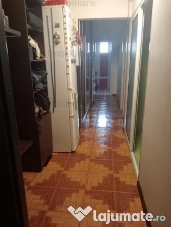 Ap 3 camere 70mp Plantelor etaj intermediar Decomandat conf 