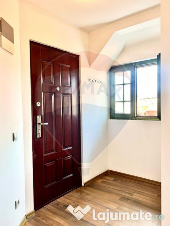 Apartament în zona Centrala, et.1, curte privata. 