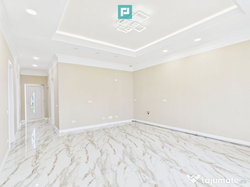 Duplex pe parter, 4 camere, Recaș 