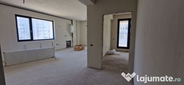 Faleza Nord apartament cu 3 camere, vedere la mare. 