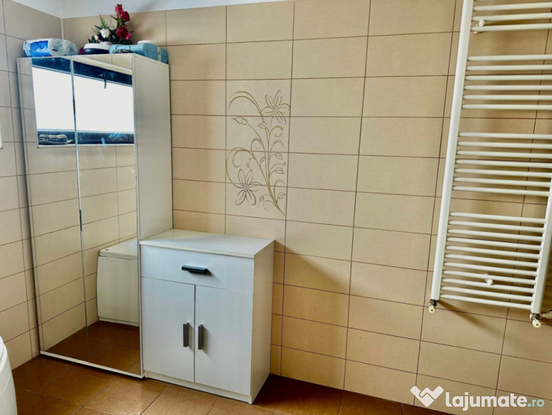 Apartament 3 camere situat in zona COICIU