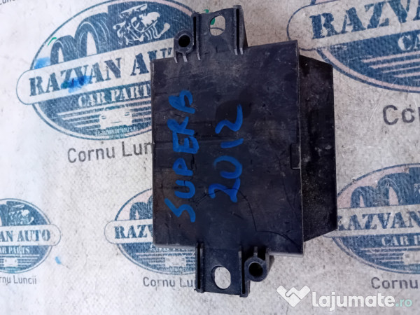 Modul Senzori Parcare Skoda Superb 2 2012