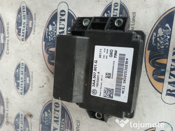 Modul frana de mana Volkswagen Passat B7 2011