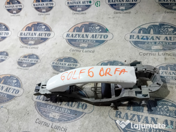 Maner exterior dreapta fata Volkswagen Golf 6 2010