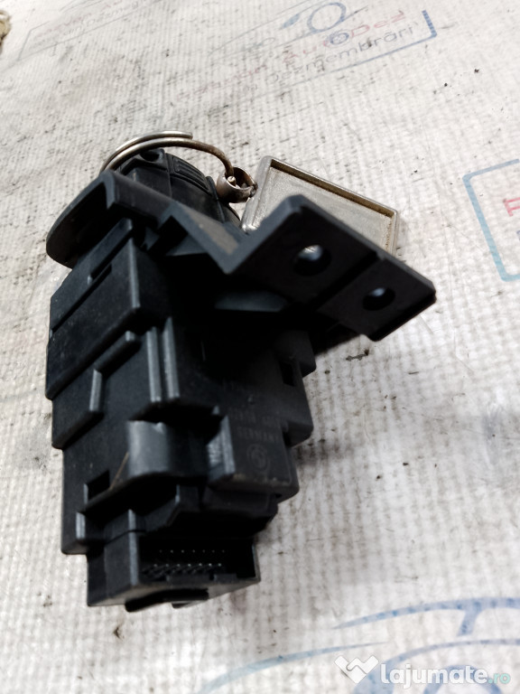 Contact plus cheie BMW Seria 1 E88 2010