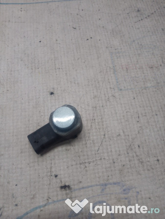 Senzori parcare spate Volkswagen Passat CC 2011