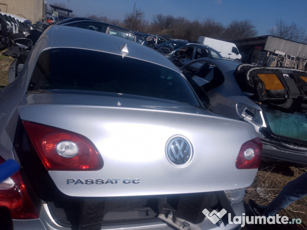 Hayon Volkswagen Passat CC 2011