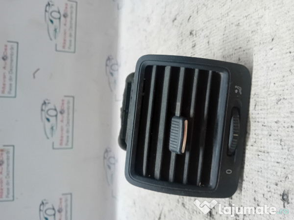 Grila ventilatie dreapta Volkswagen Jetta 2011