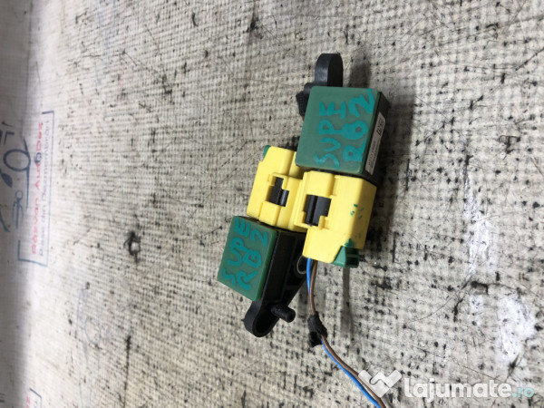 Senzor impact Skoda Superb 2 2014