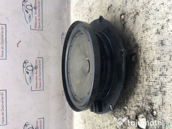 Boxa dreapta fata Volkswagen Golf 5 2006