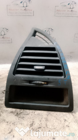 Grila ventilatie stanga Citroen C4 2010