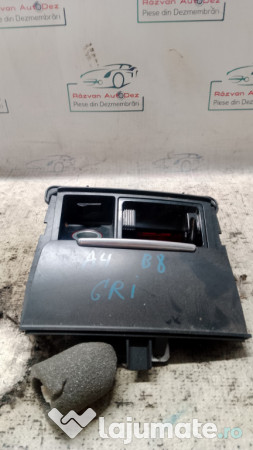 Priza bricheta auxiliara Audi A4 B8 2014